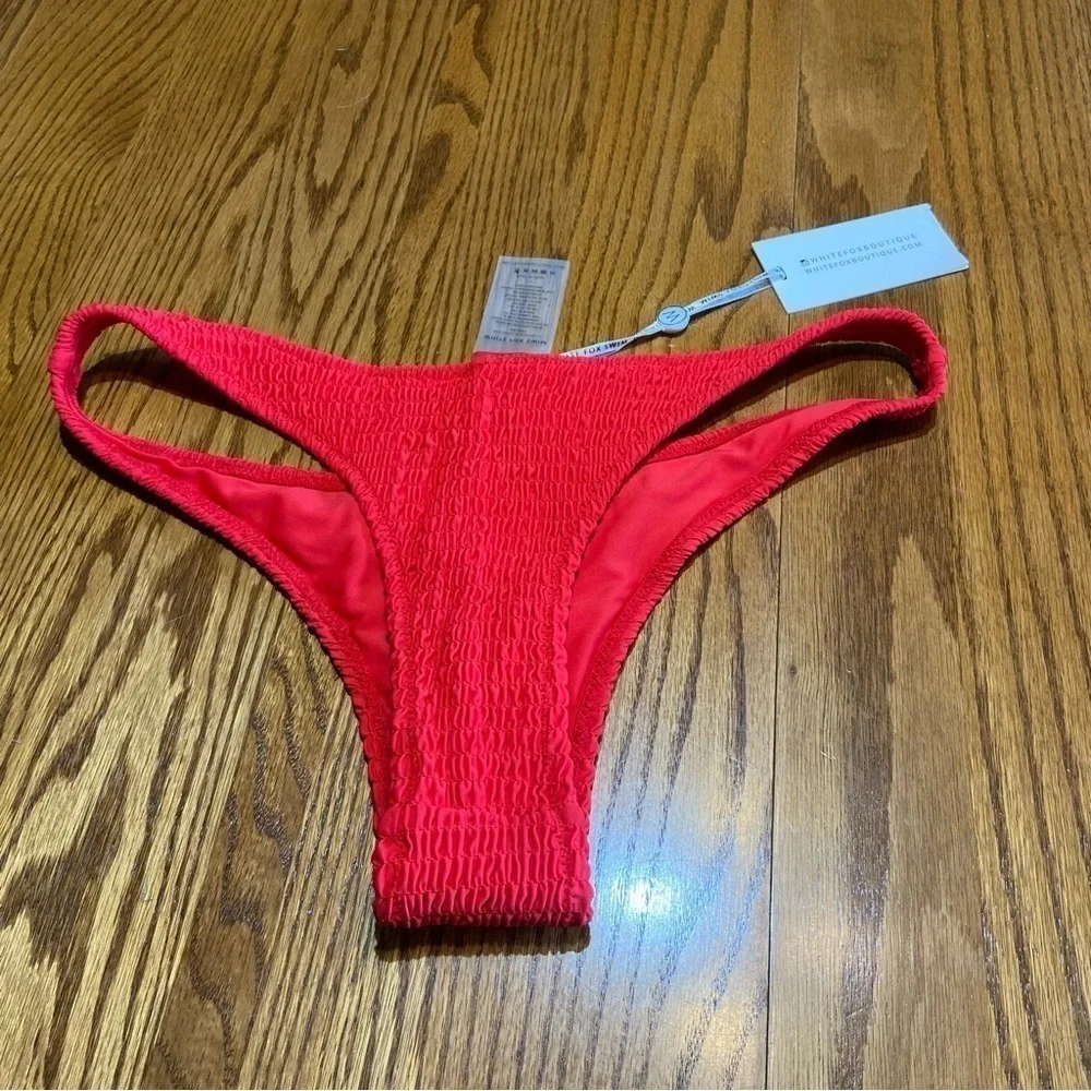 White Fox Swim Boutique Size Large NWT